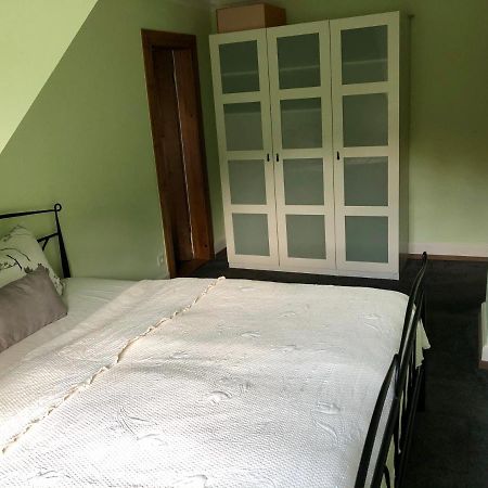 Ferienwohnung Im Gruenen Auf Idyllisch Gelegenen Gutshof Und Doch So Zentral فالدزهوت-تينغن المظهر الخارجي الصورة